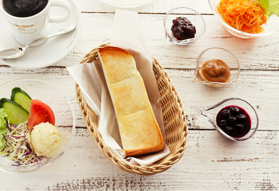 Komeda Is でバターの代わりに塗る豆乳クリームを使った 選べるプラントベースのモーニング が登場 豆乳生活